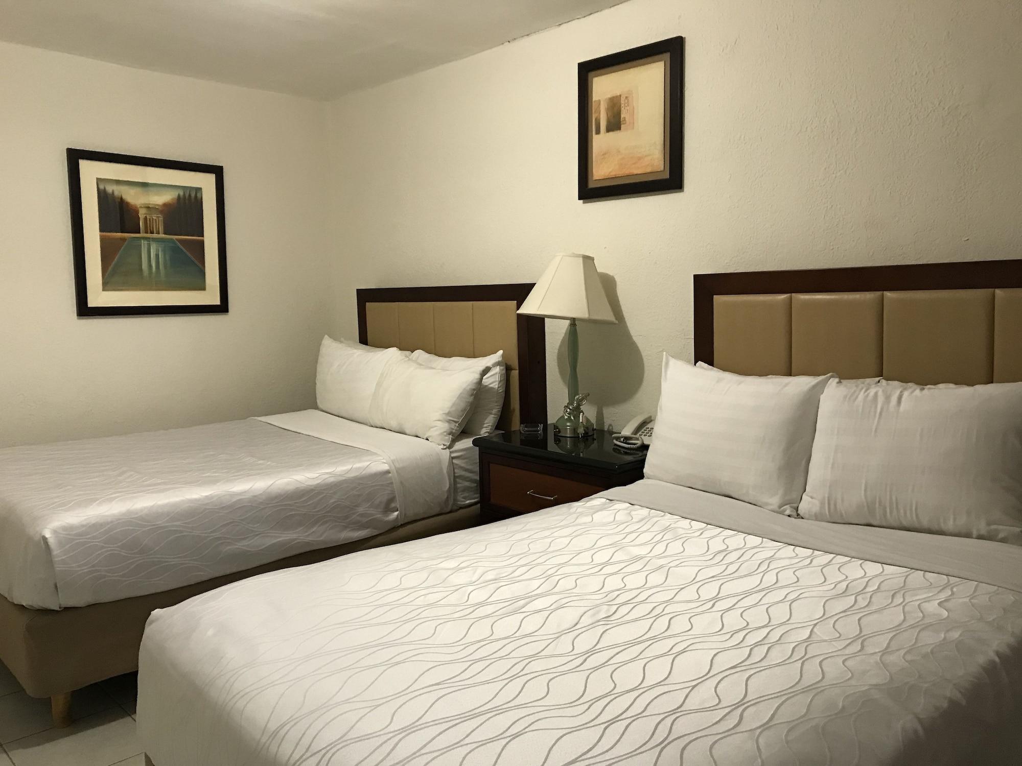 Hotel Guillen Jr Tijuana Buitenkant foto