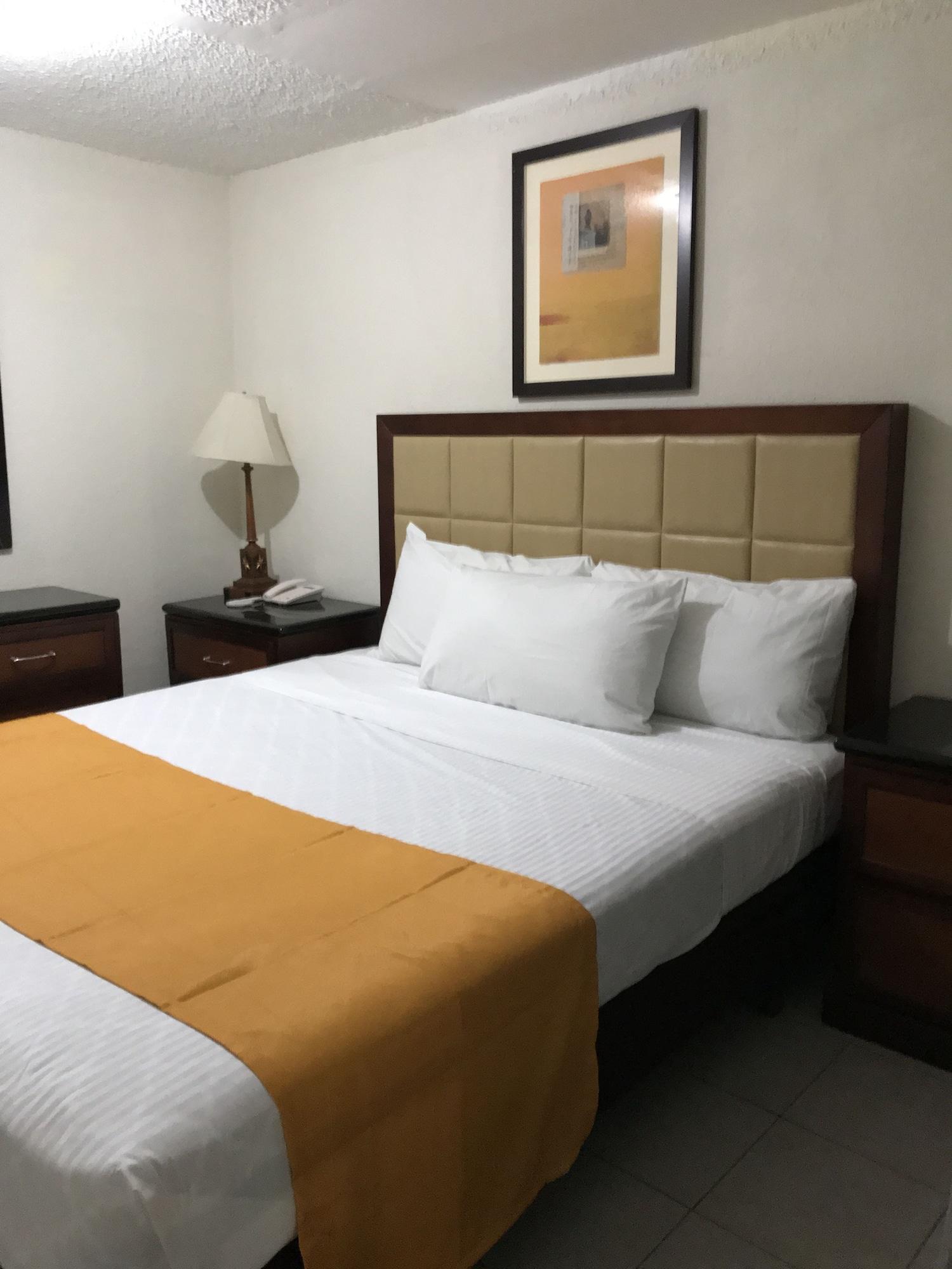 Hotel Guillen Jr Tijuana Buitenkant foto