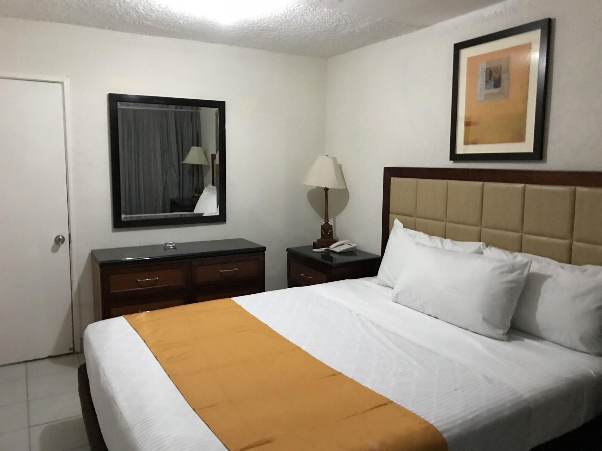 Hotel Guillen Jr Tijuana Buitenkant foto