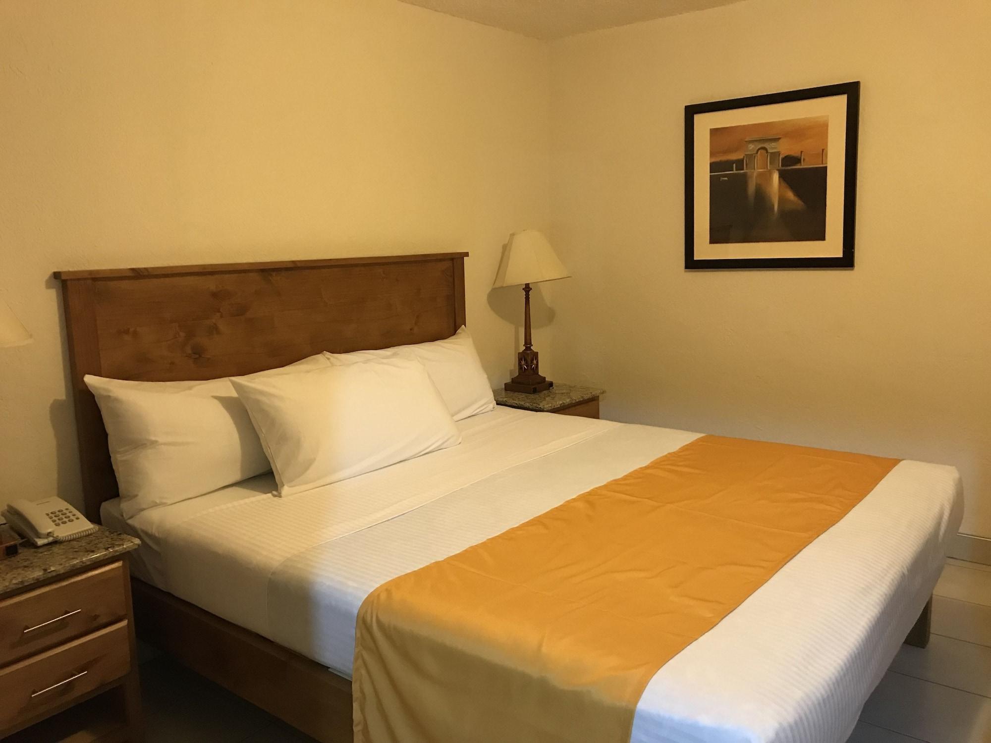 Hotel Guillen Jr Tijuana Buitenkant foto
