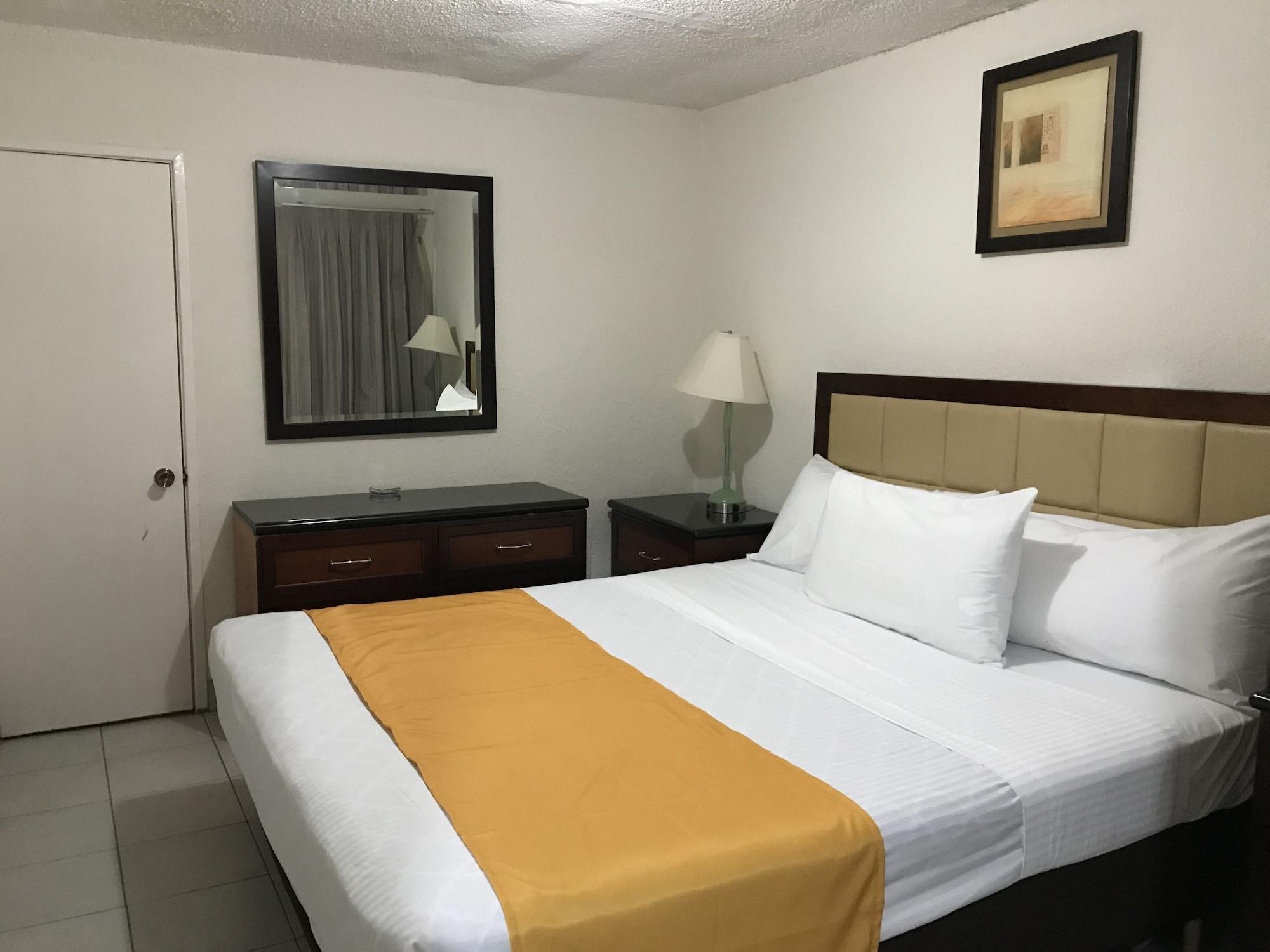 Hotel Guillen Jr Tijuana Buitenkant foto