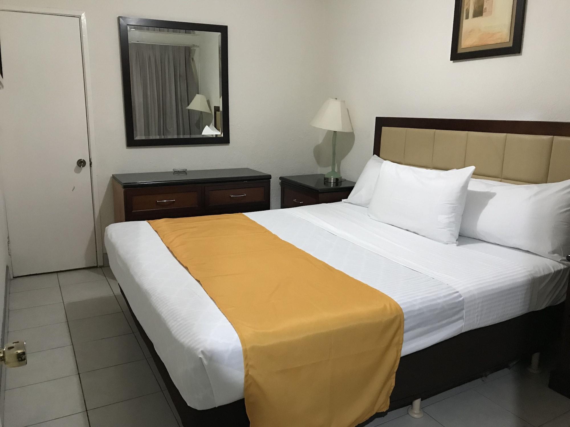 Hotel Guillen Jr Tijuana Buitenkant foto