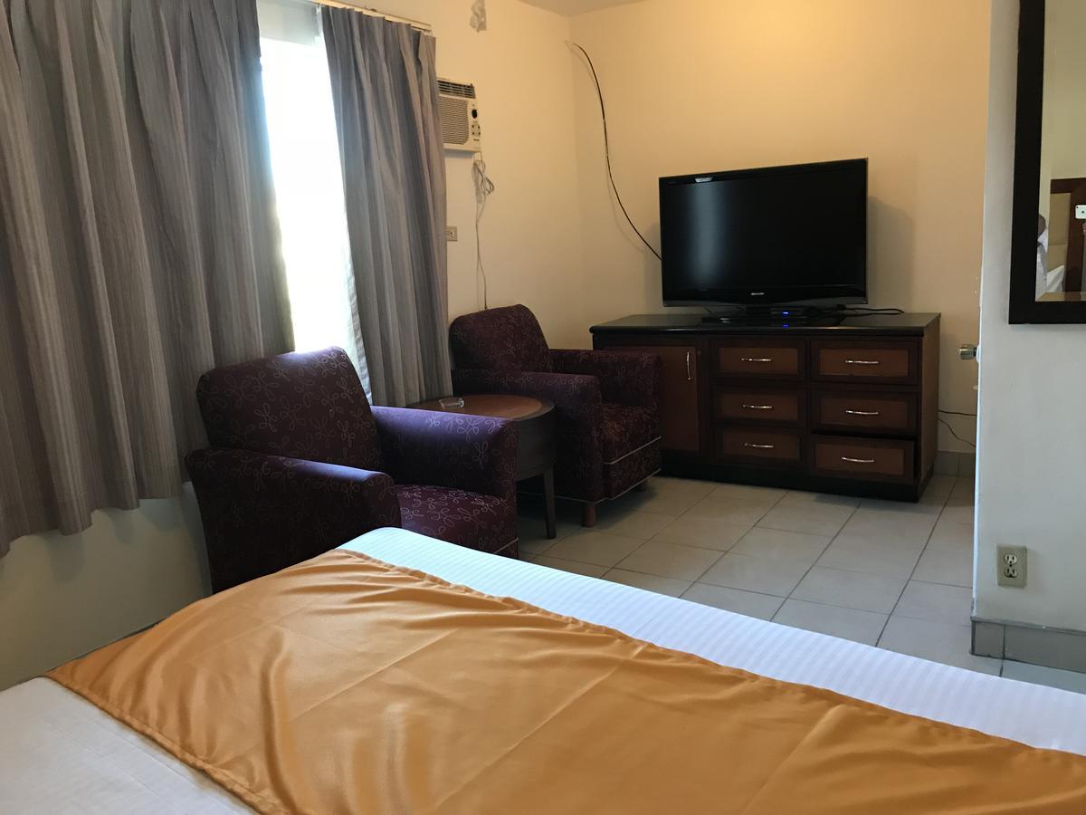 Hotel Guillen Jr Tijuana Buitenkant foto