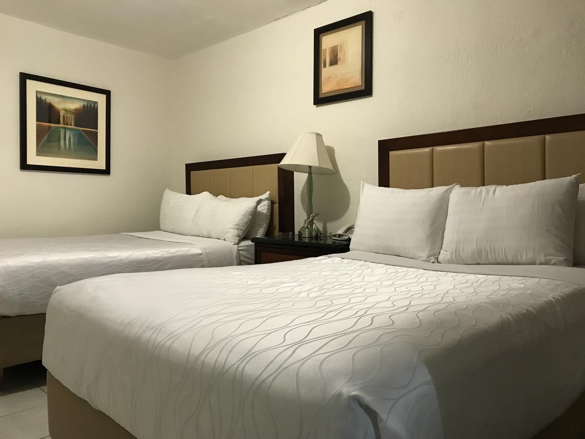 Hotel Guillen Jr Tijuana Buitenkant foto