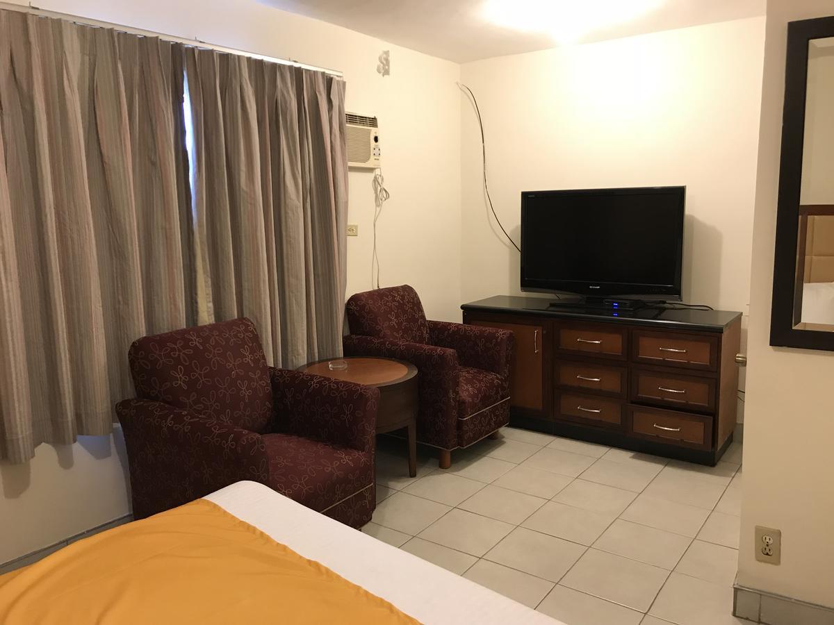 Hotel Guillen Jr Tijuana Buitenkant foto