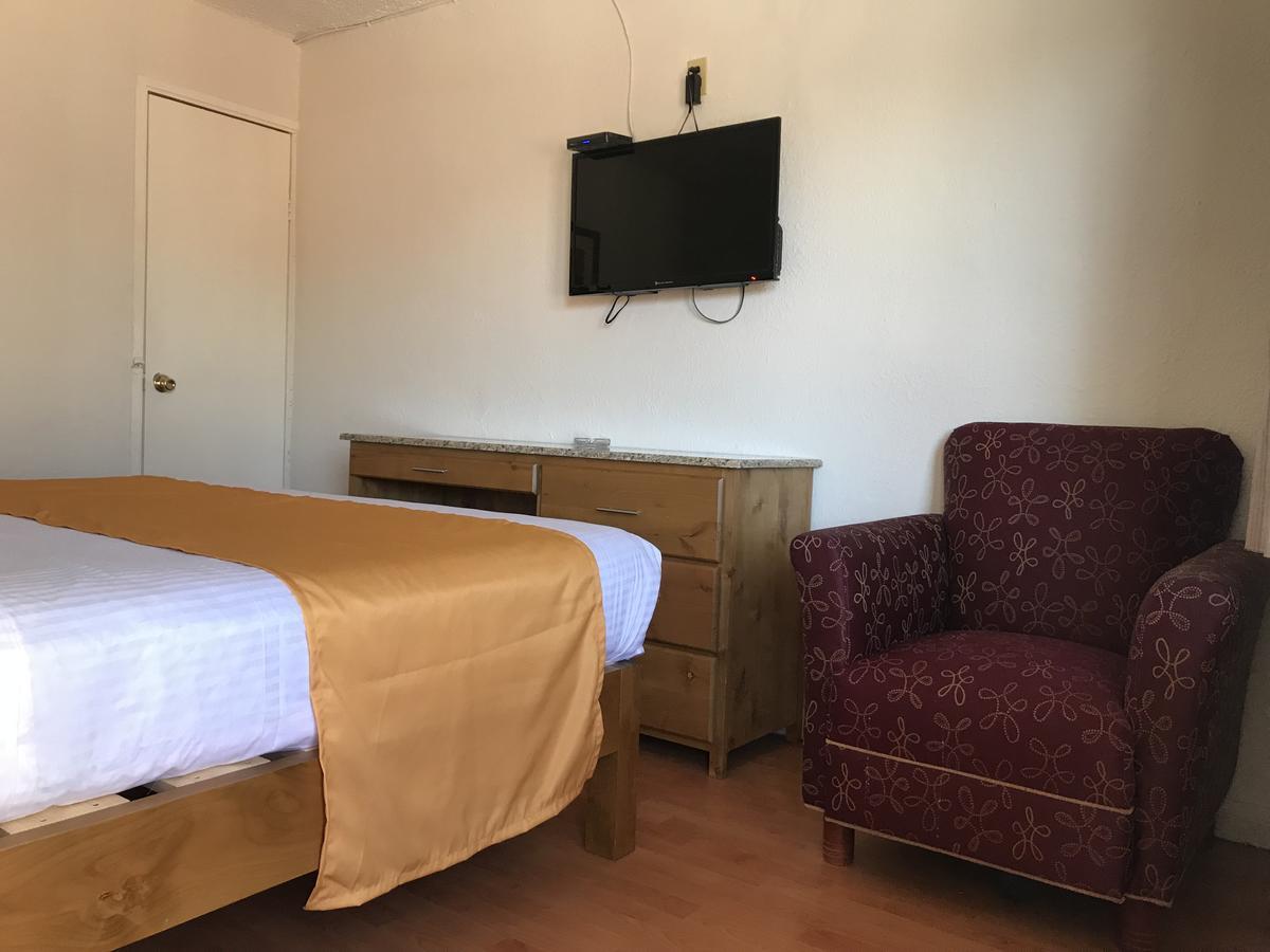 Hotel Guillen Jr Tijuana Buitenkant foto