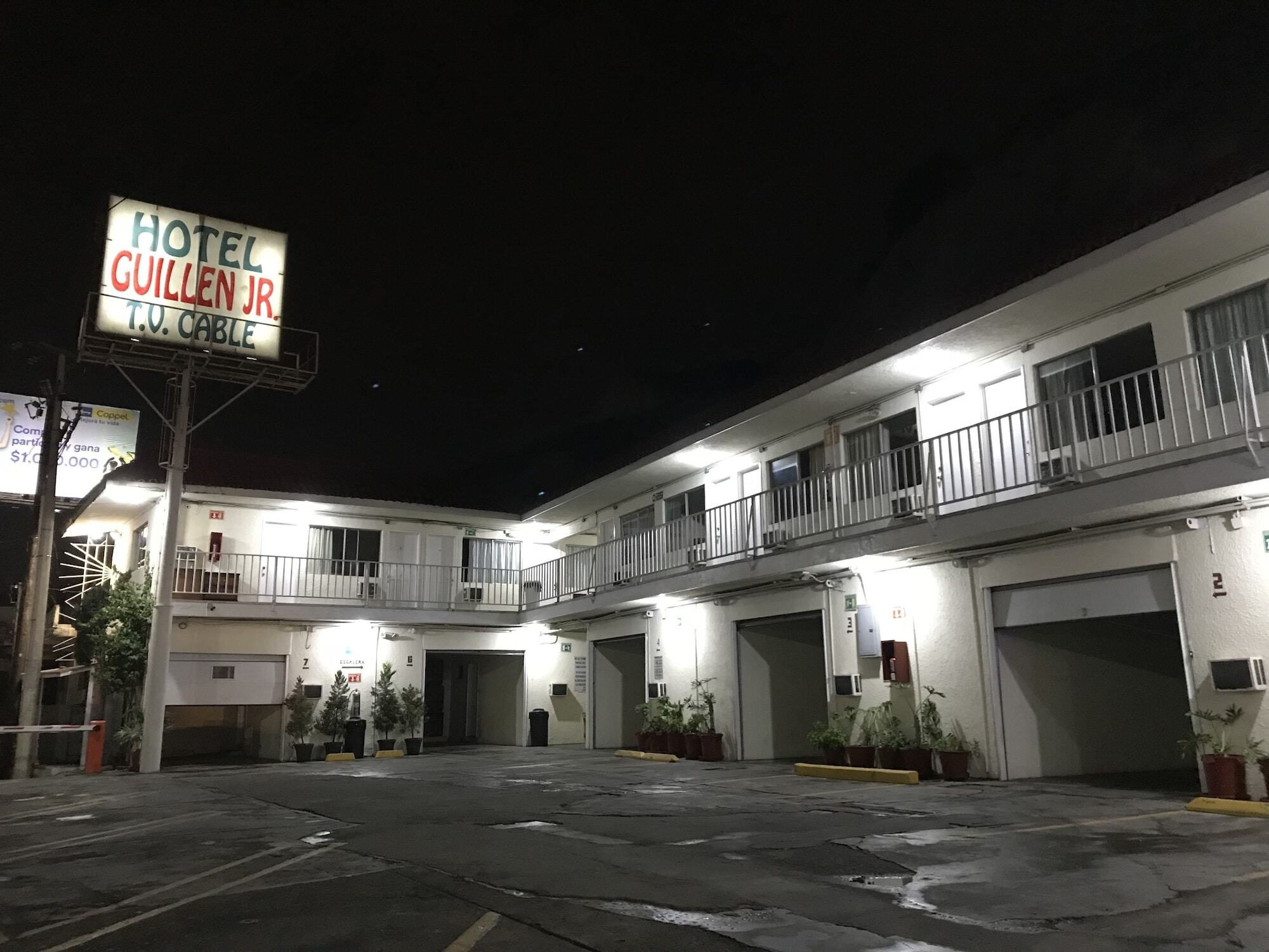 Hotel Guillen Jr Tijuana Buitenkant foto